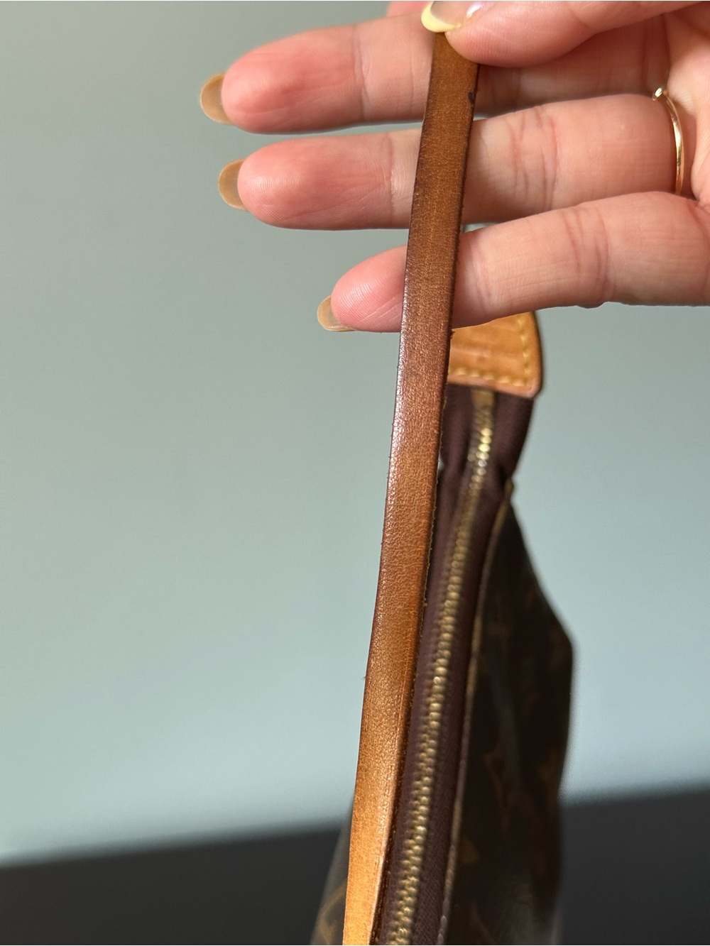 Louis Vuitton Monogram Pochette Accessoires - Picture 8 of 14